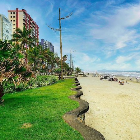Apartamento Na Vila Caicara Em Predio Frente Mar Com Excelente Localizacao Por Reserva Praia Praia Grande  Bagian luar foto