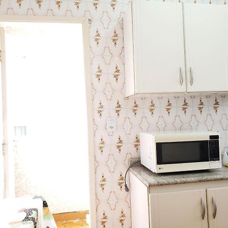 Apartamento Na Vila Caicara Em Predio Frente Mar Com Excelente Localizacao Por Reserva Praia Praia Grande  Bagian luar foto